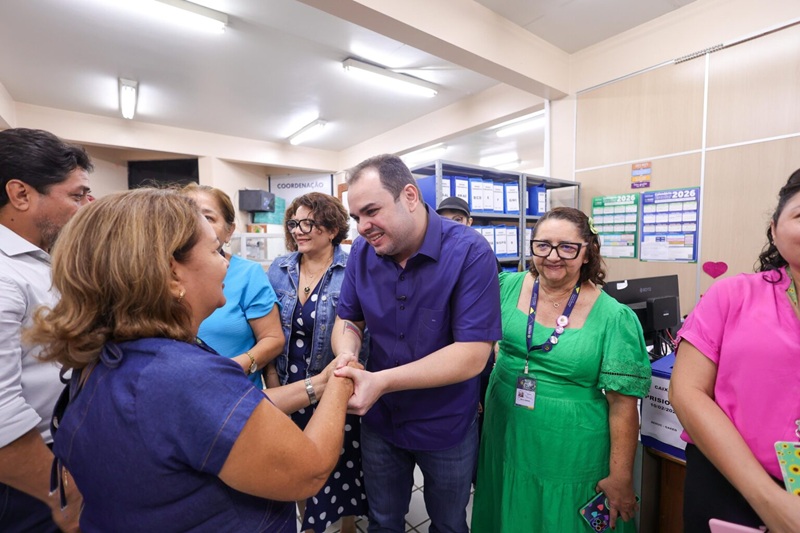 Roberto Cidade confirma pagamento de abono do Fundeb para servidores da educação em 2026